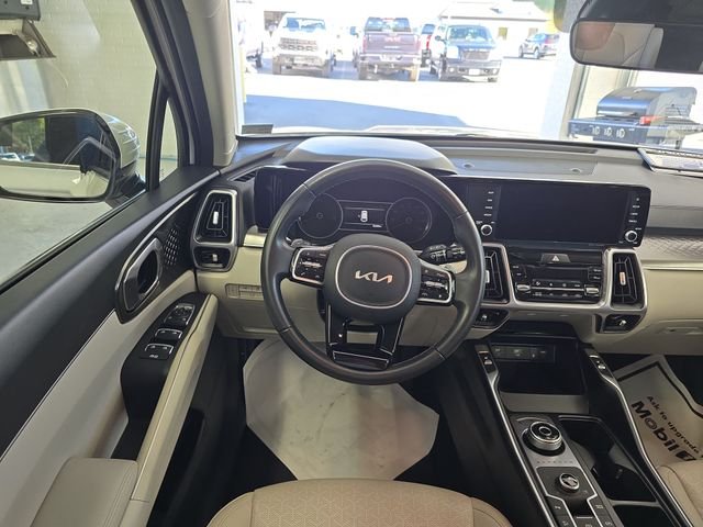 2023 Kia Sorento EX Hybrid - Photo 12