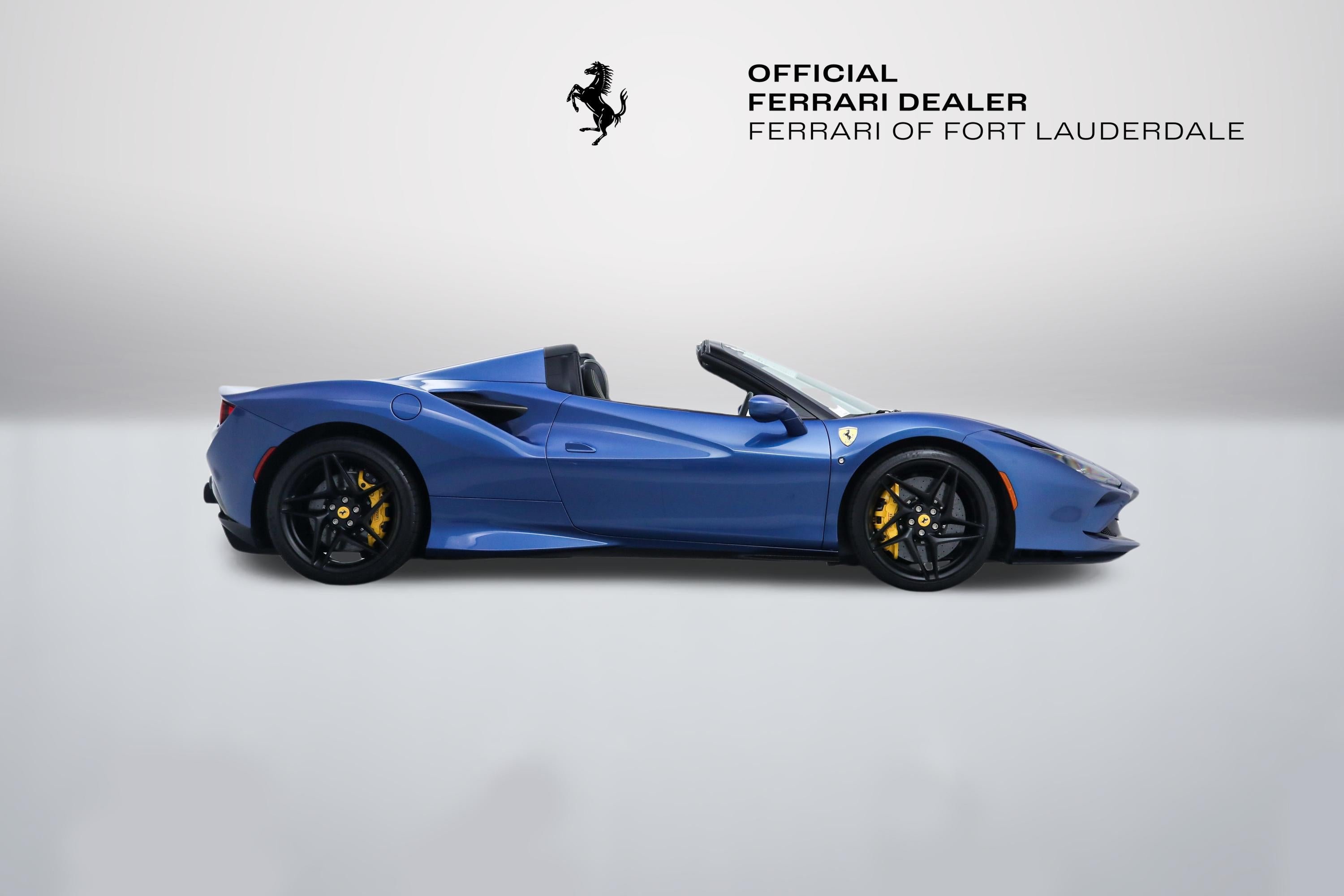 Certified Used 2023 Blu Mirabeau Ferrari  image 10