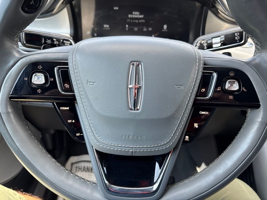 Used 2020 Gray Lincoln Reserve image 30