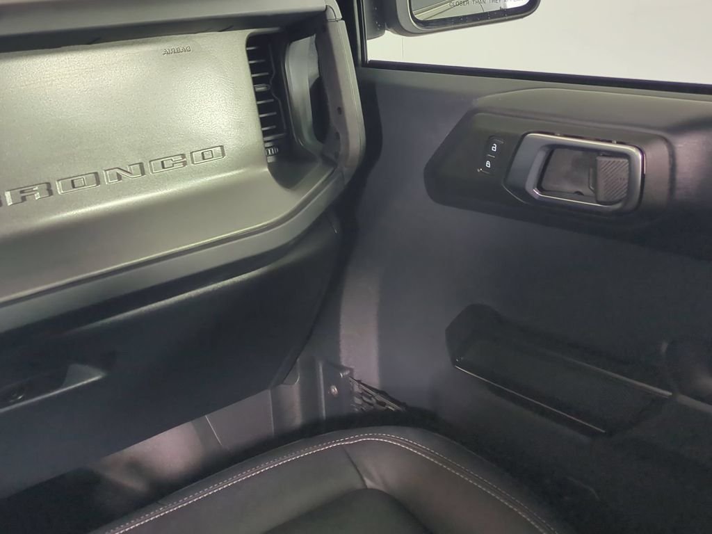 Used 2025 Gray Ford Badlands image 19