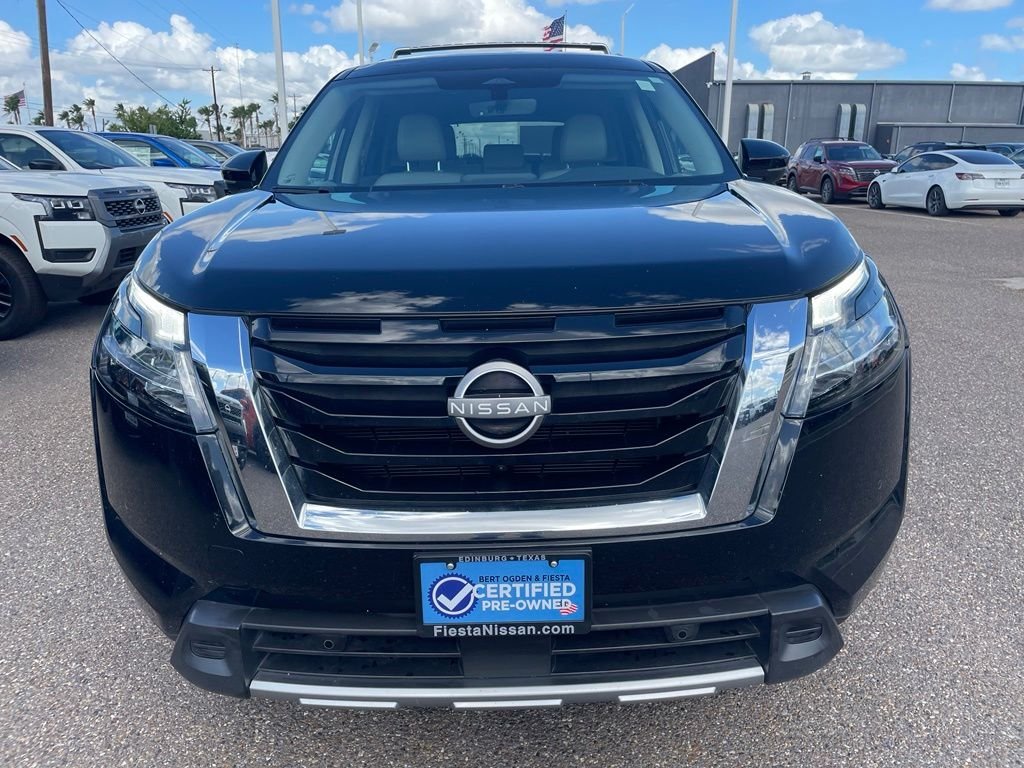 Used 2023 Black Nissan SL image 2