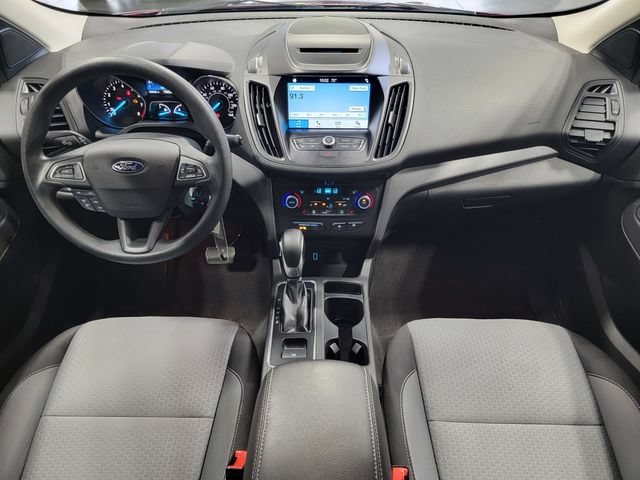 Used 2018 Red Ford SE image 17