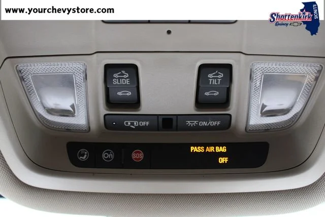 Used 2018 White GMC Denali image 37