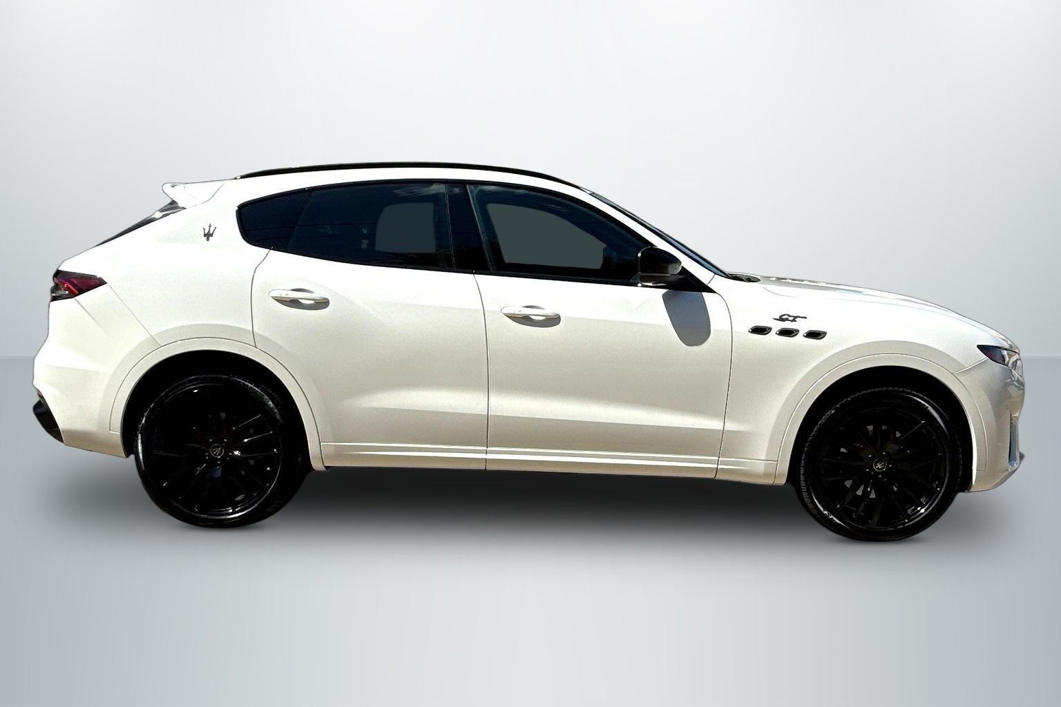 Used 2022 White Maserati GT image 4
