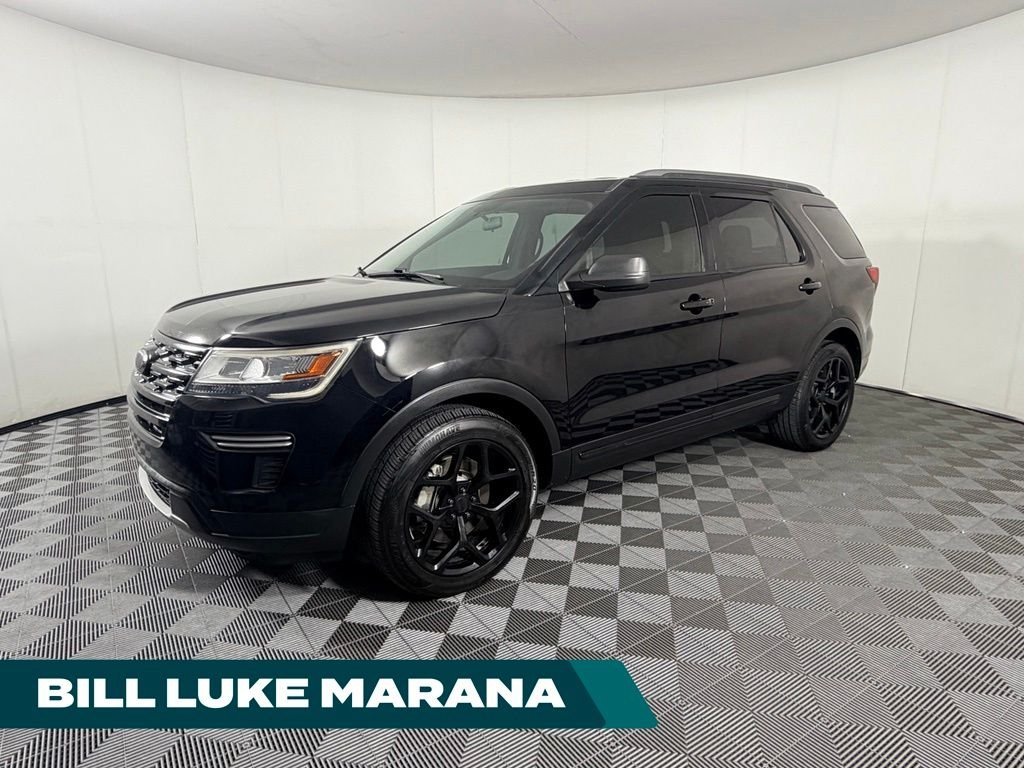 Used 2018 Black Ford XLT image 1