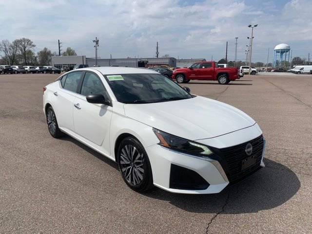 2025 Nissan Altima
