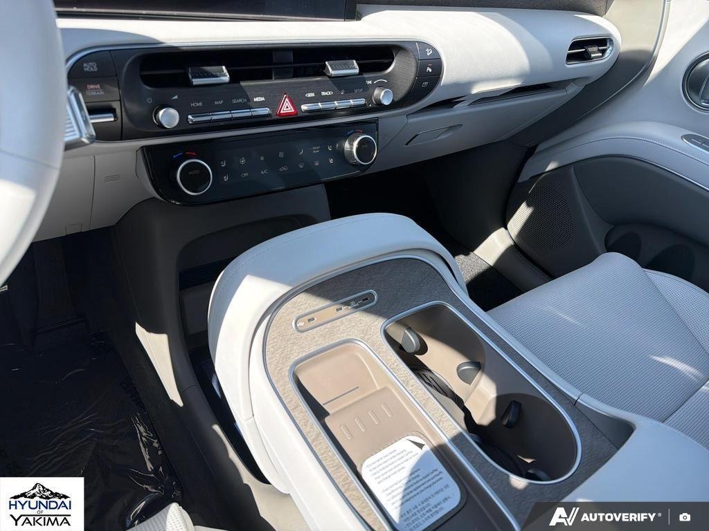 New 2026 Creamy White Pearl Hyundai SEL Premium AWD image 18