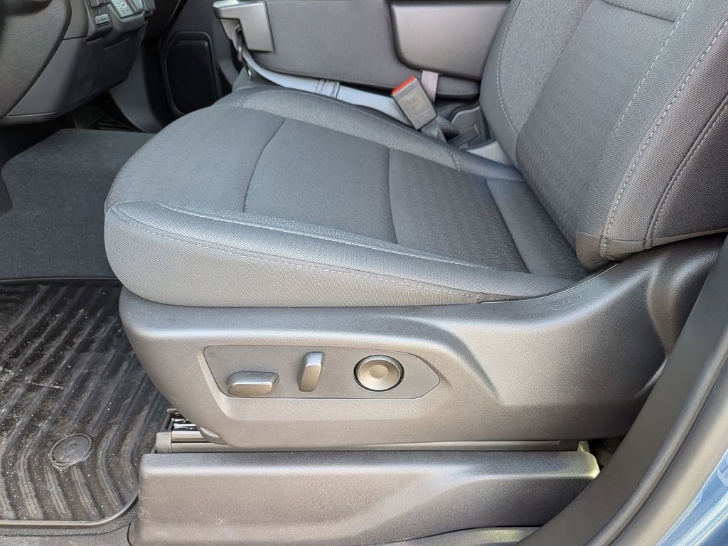 New 2026 Lakeshore Blue Metallic Chevrolet Custom image 13