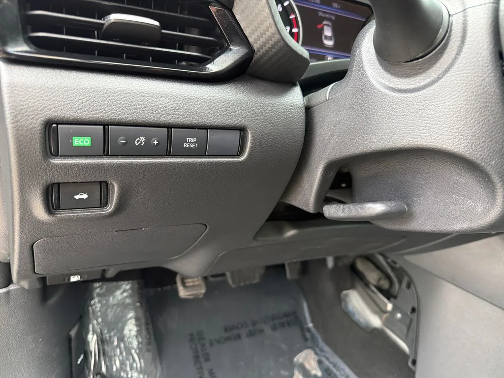 2023 Nissan Sentra SV - Photo 17
