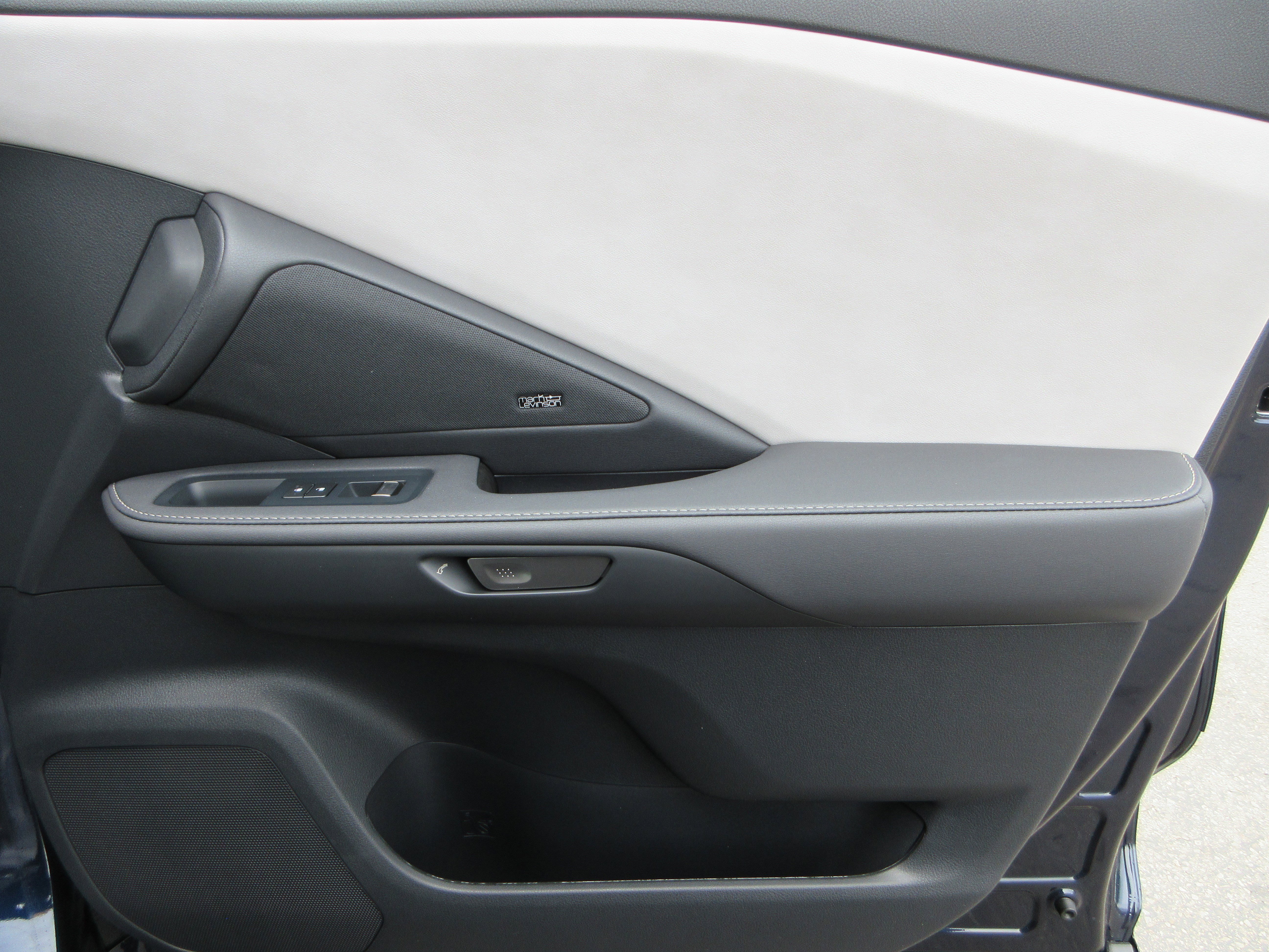 New 2026 Nightfall Mica Lexus LUXURY AWD image 27