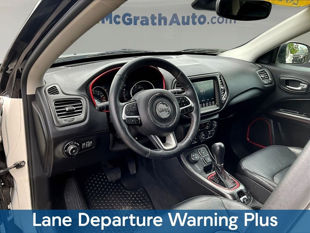 Used 2018 White Jeep Trailhawk image 20