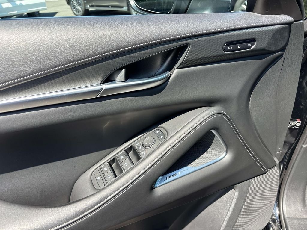 Certified Used 2023 Black INFINITI LUXE image 21