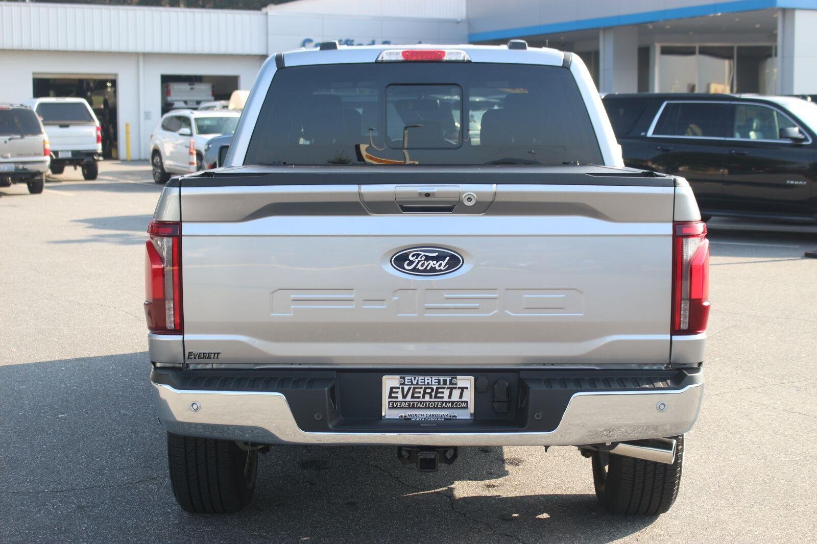 Used 2026 Silver Ford LARIAT image 6