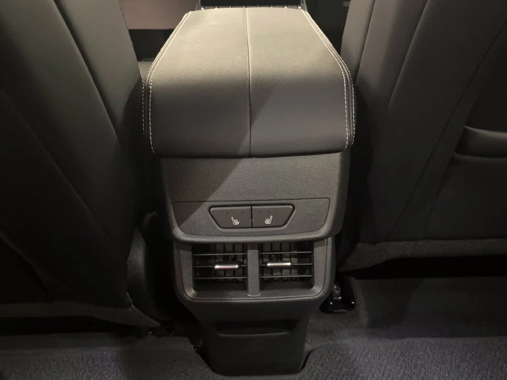 New 2027 Sterling Metallic GMC Denali image 18