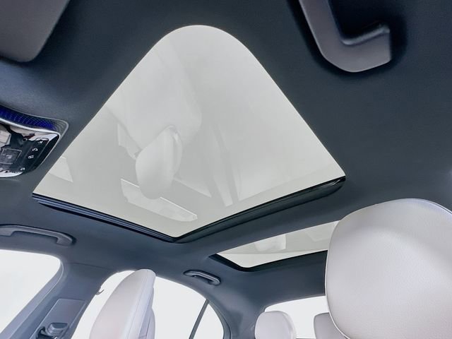 New 2026 Polar White Mercedes-Benz C 300 image 53
