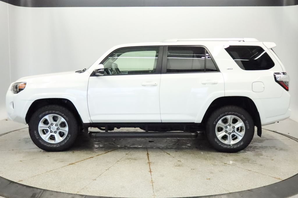 Used 2018 Toyota 4Runner SR5 Premium with VIN JTEBU5JR7J5578488 for sale in Coon Rapids, Minnesota