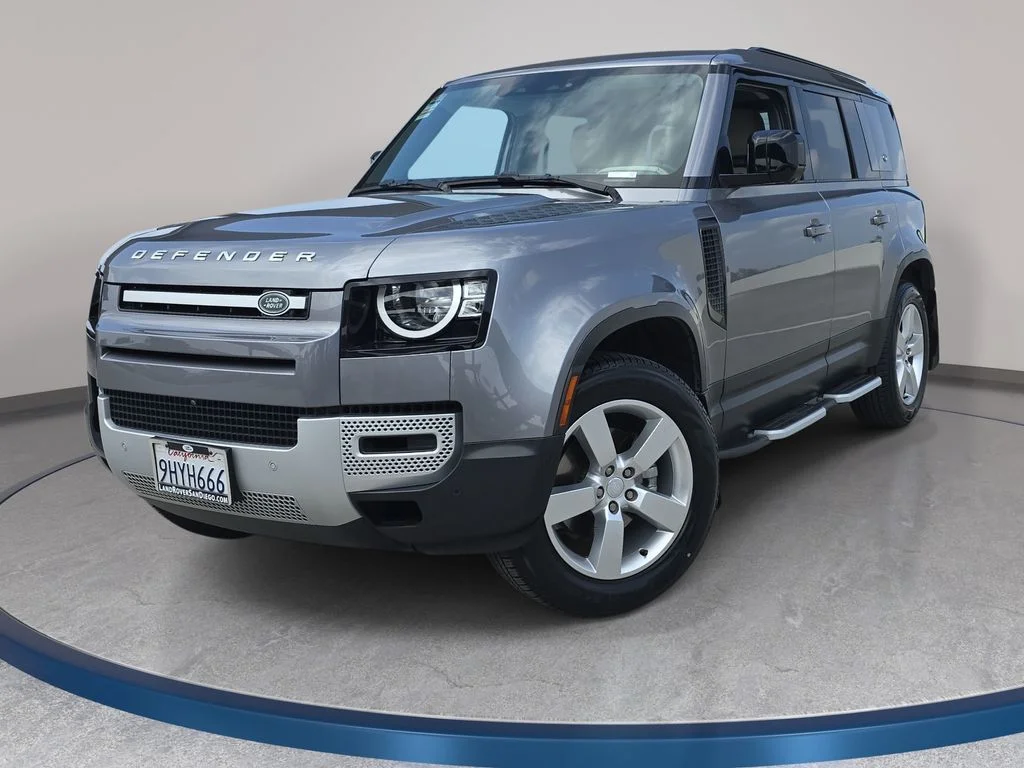 2023 Land Rover Defender S's photo