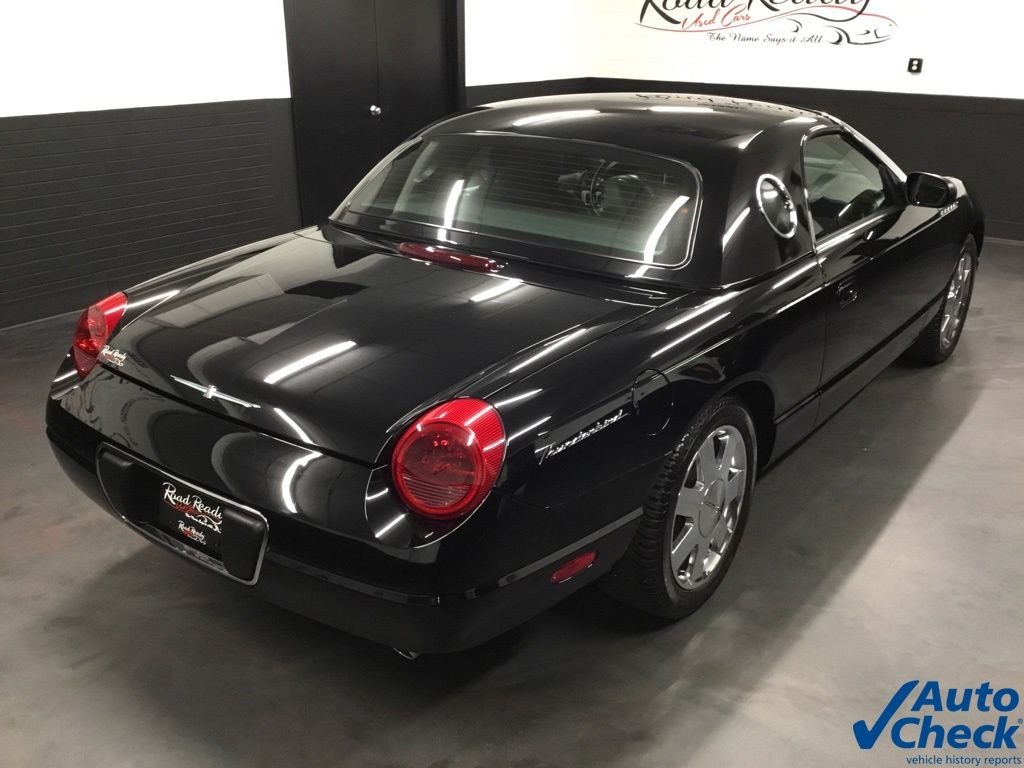 2002 Ford Thunderbird Deluxe - Photo 11