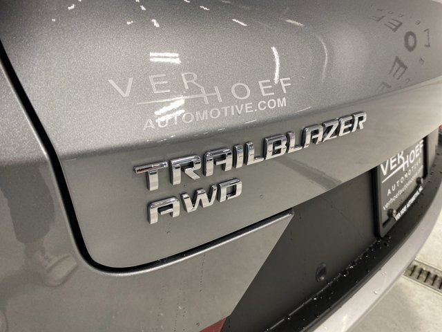 Used 2023 Sterling Gray Metallic Chevrolet LT image 30
