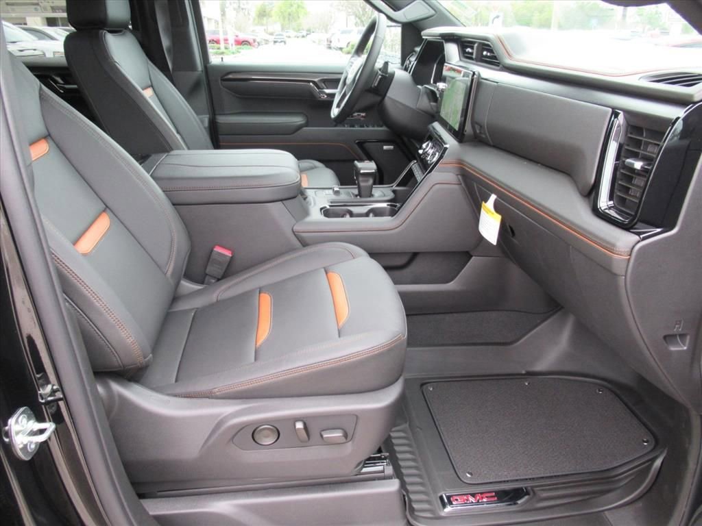 2026 GMC Sierra 1500 AT4 - Photo 10