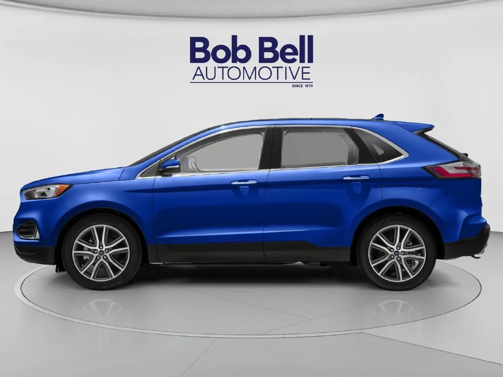 Used 2020 Blue Ford SEL image 3