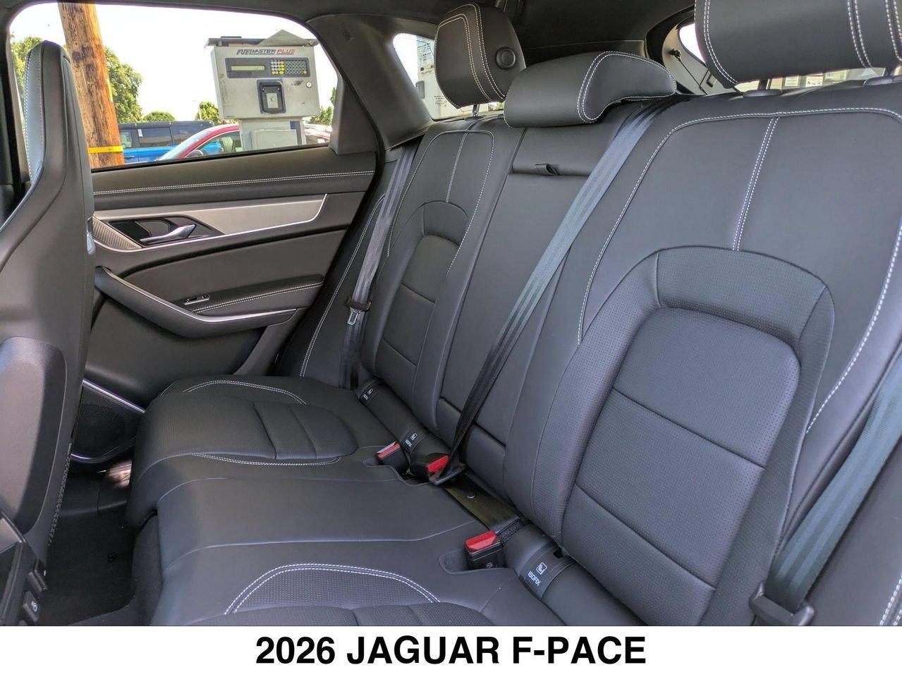 2026 Jaguar F-Pace R-Dynamic S - Photo 12