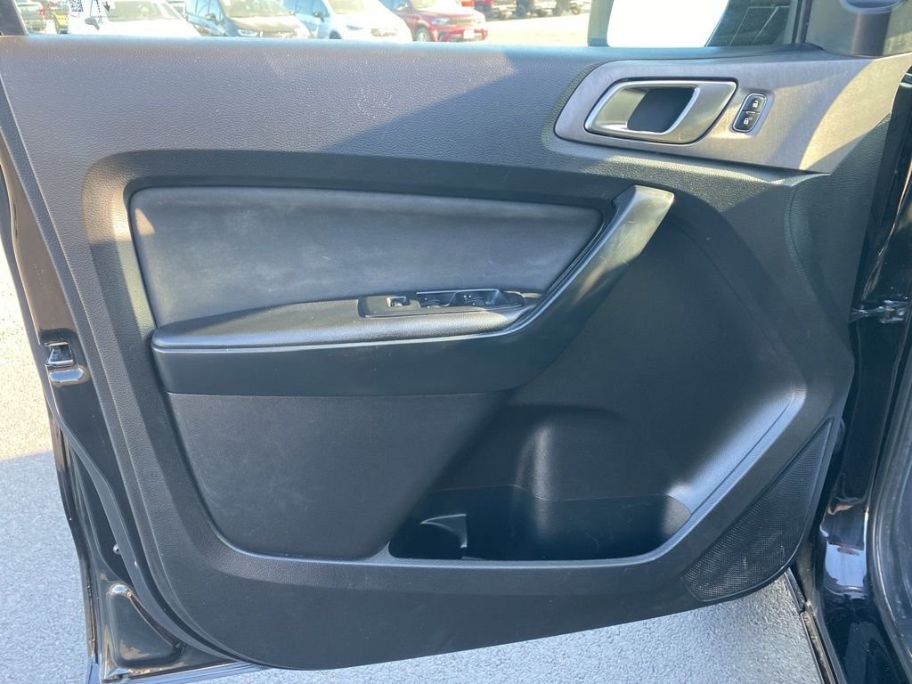 Used 2023 Shadow Black Ford XLT image 9