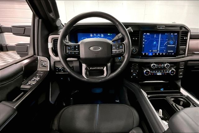 2026 Ford F-250 Super Duty Platinum - Photo 6