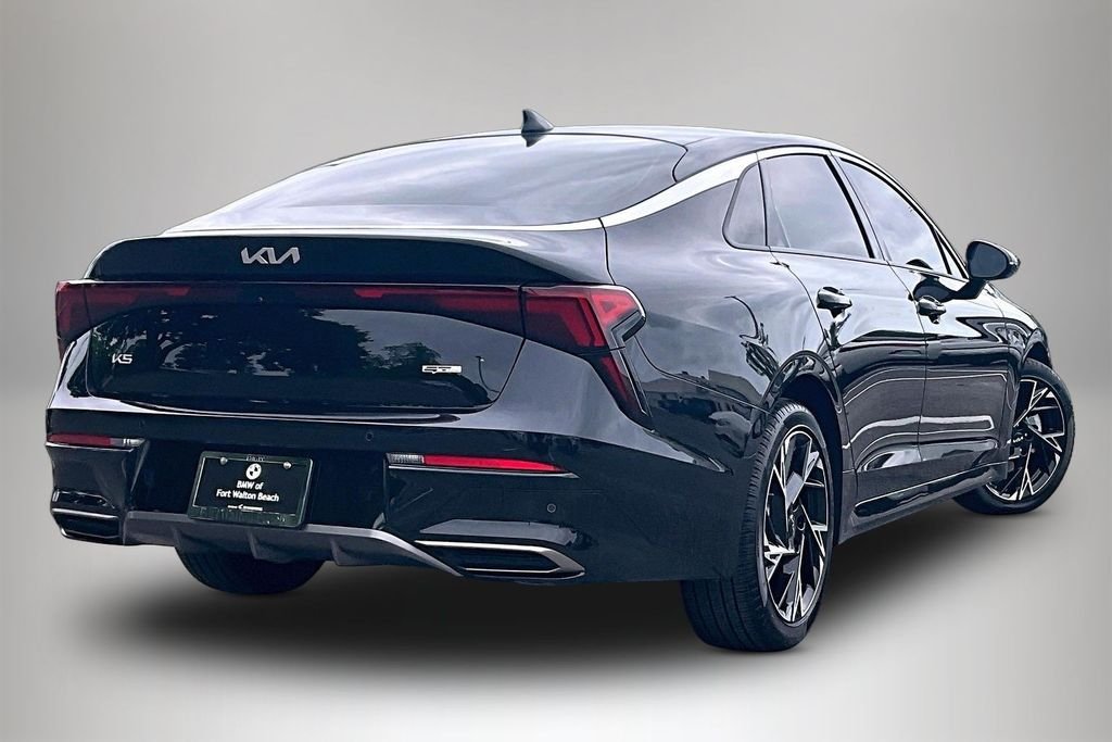 Used 2025 Black Kia GT-Line image 4