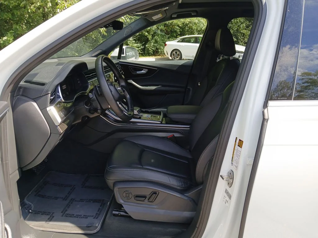 2025 Audi Q7 Premium Plus - Photo 10