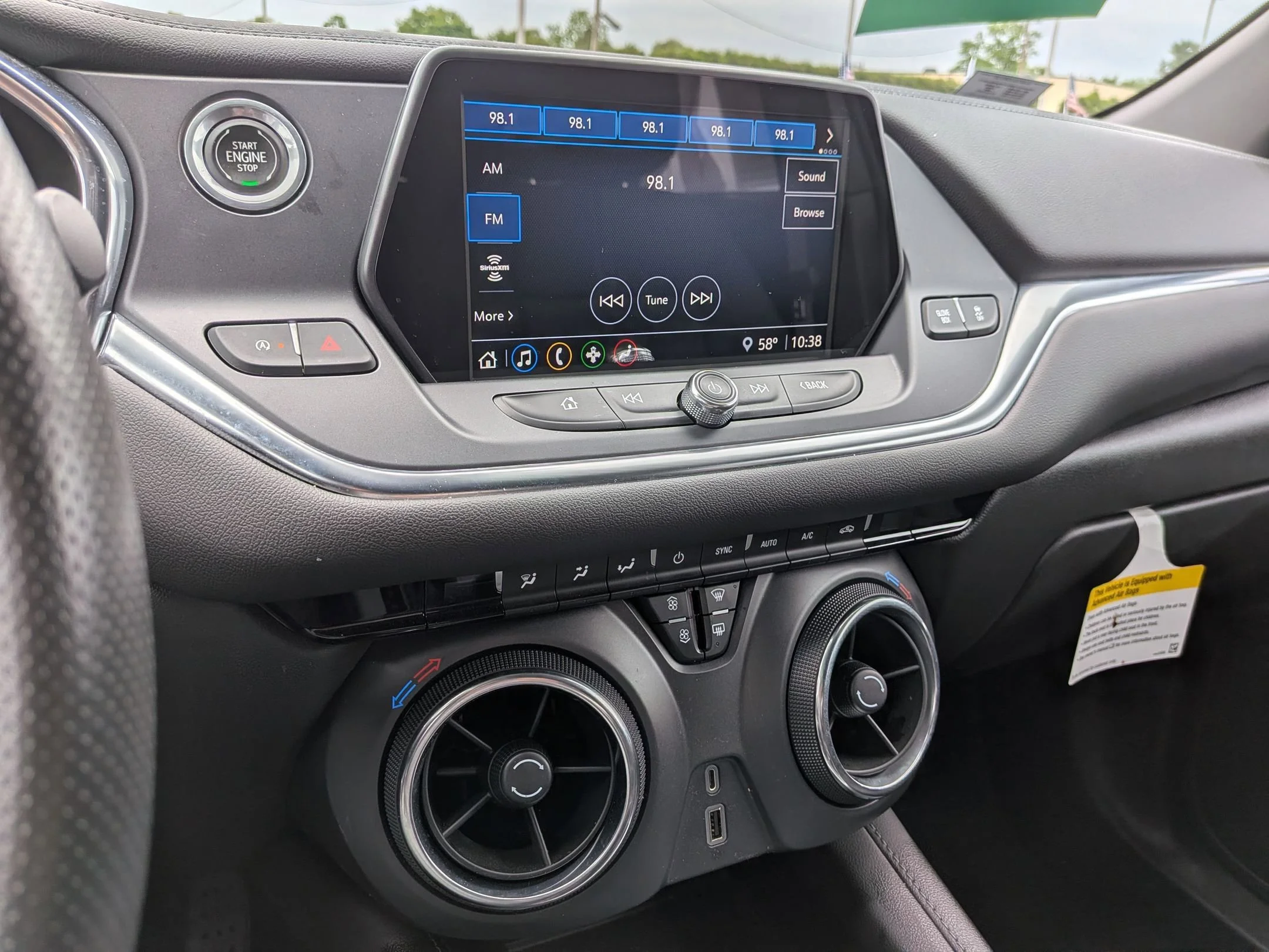 Used 2022 Summit White Chevrolet LT image 13