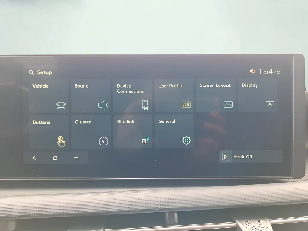 New 2026 White Hyundai SE image 21