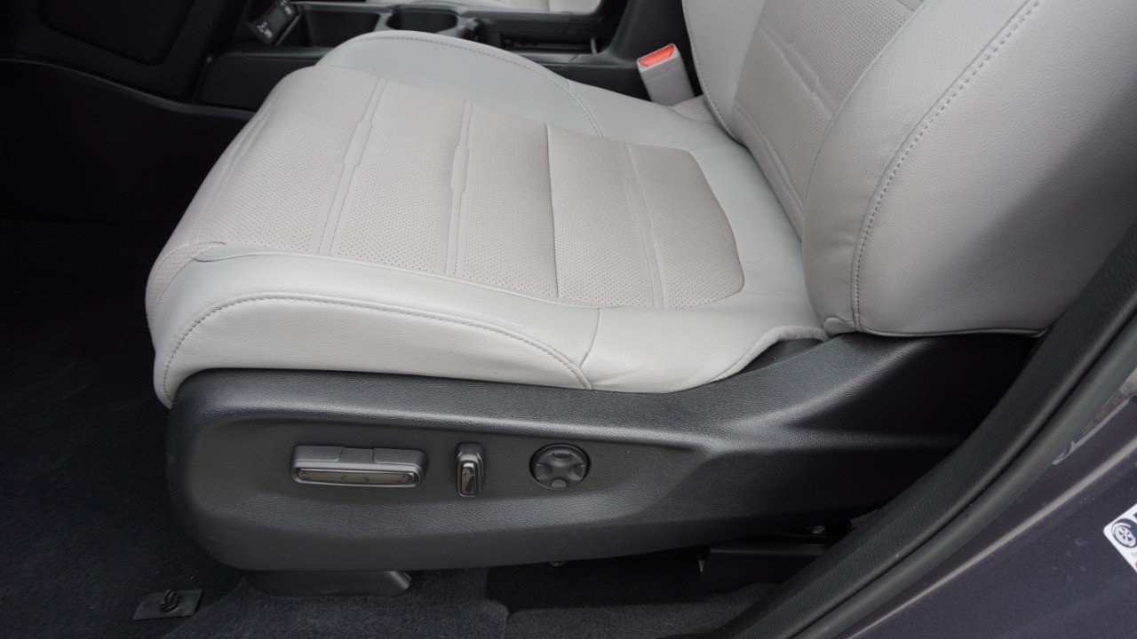 Used 2022 Gray Honda EX-L image 23