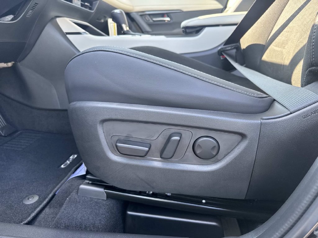 New 2026 Jet Black Mica Mazda 2.5 S Preferred AWD image 16