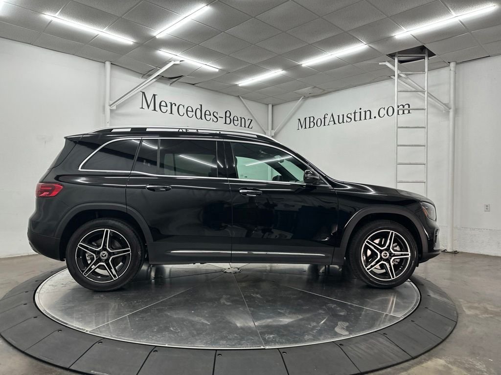 New 2026 Night Black Mercedes-Benz GLB 250 image 8