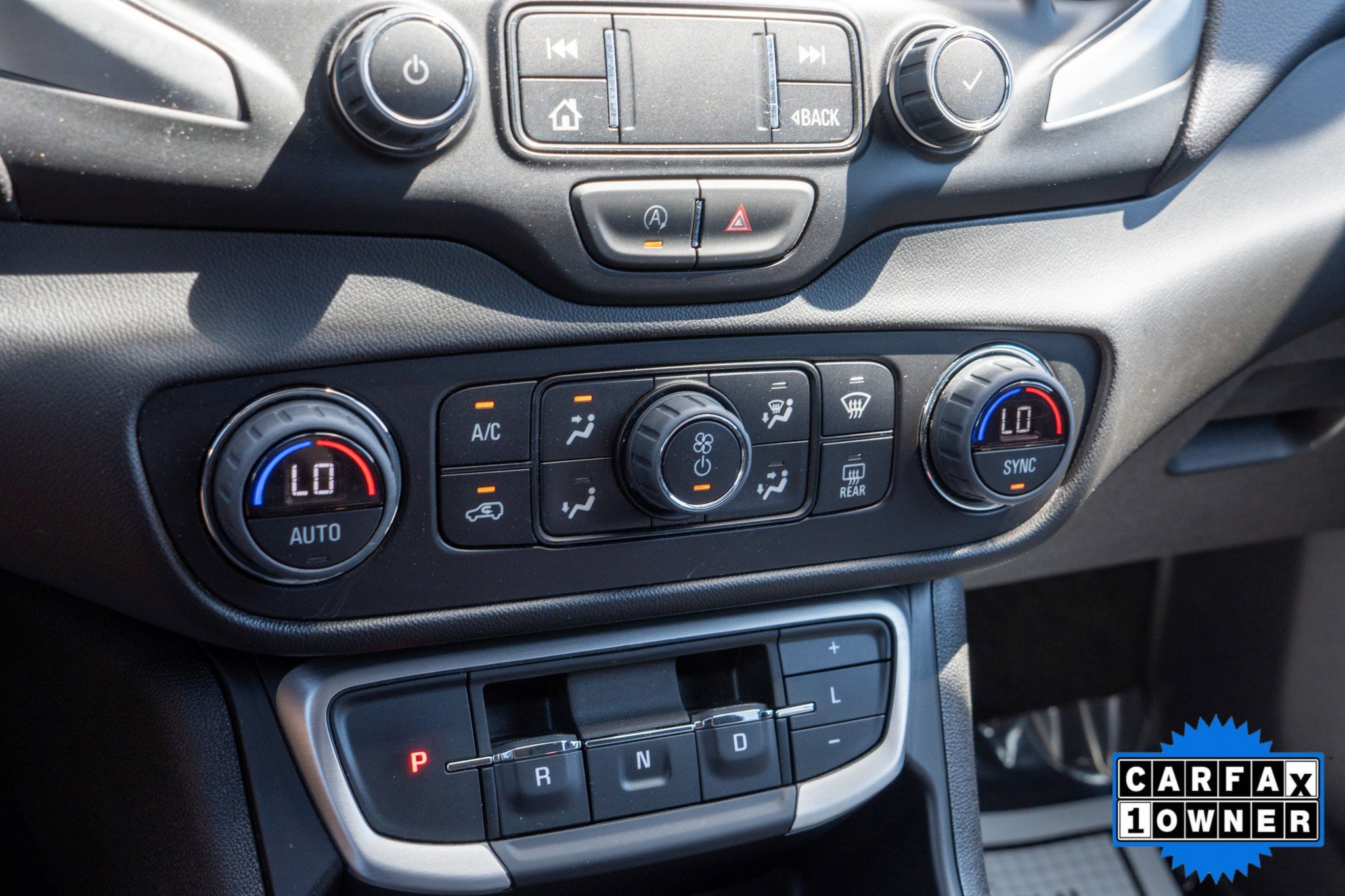 2023 GMC Terrain SLE - Photo 20