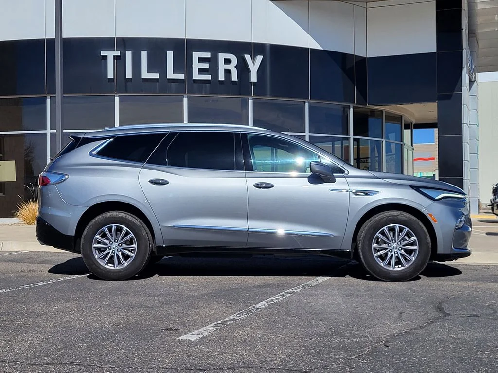 2024 Buick Enclave Premium AWD's photo