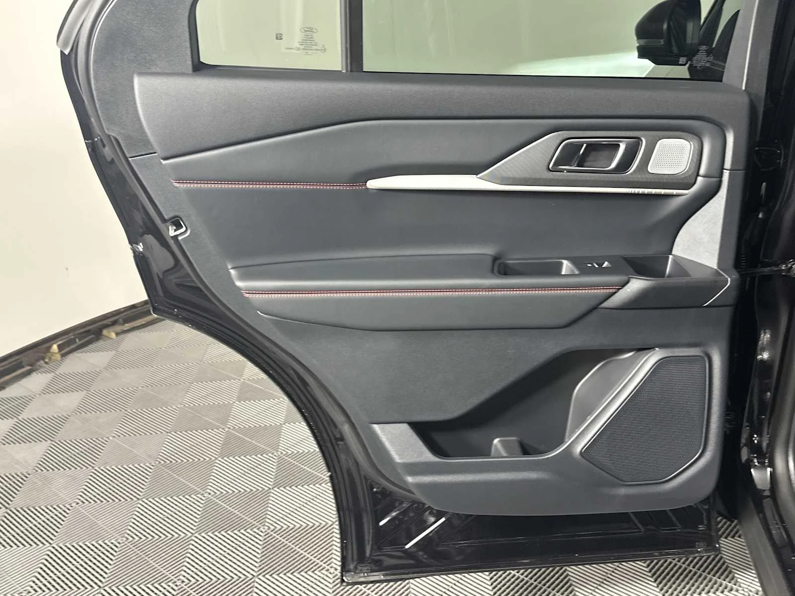 New 2026 Agate Black Metallic Ford ST image 24