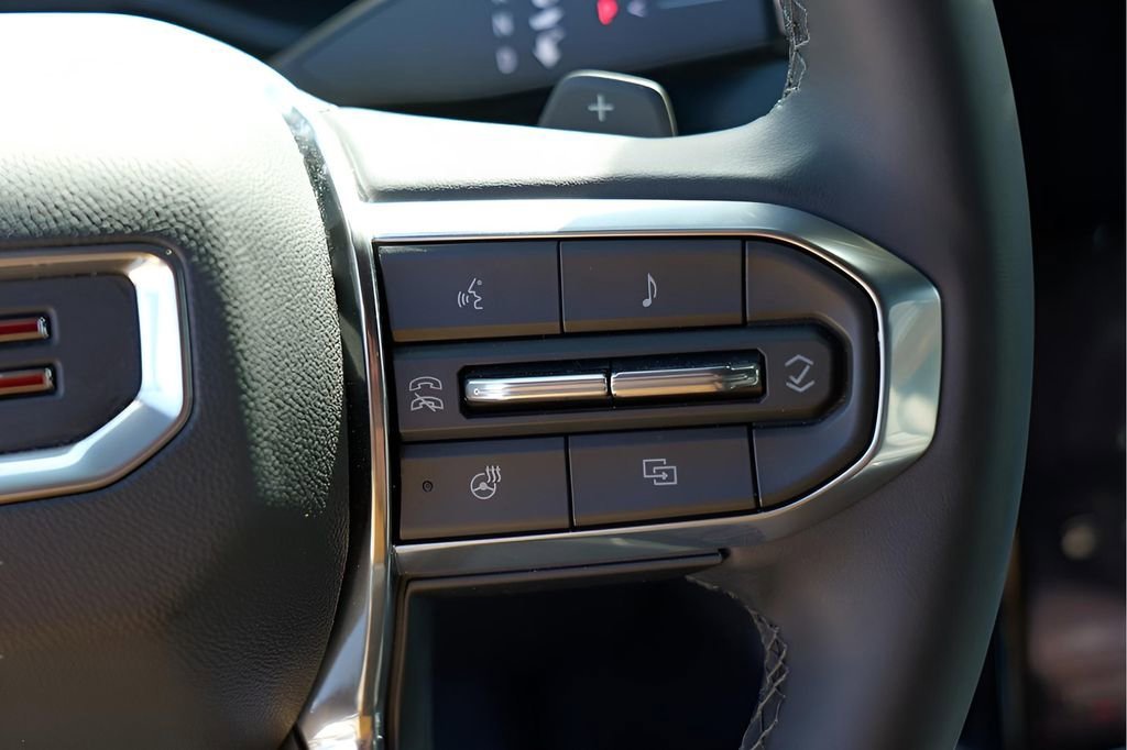 2026 GMC Acadia Elevation - Photo 13
