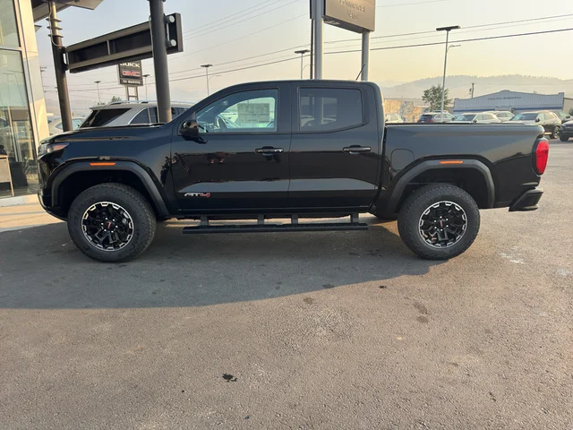 2026 GMC Canyon AT4