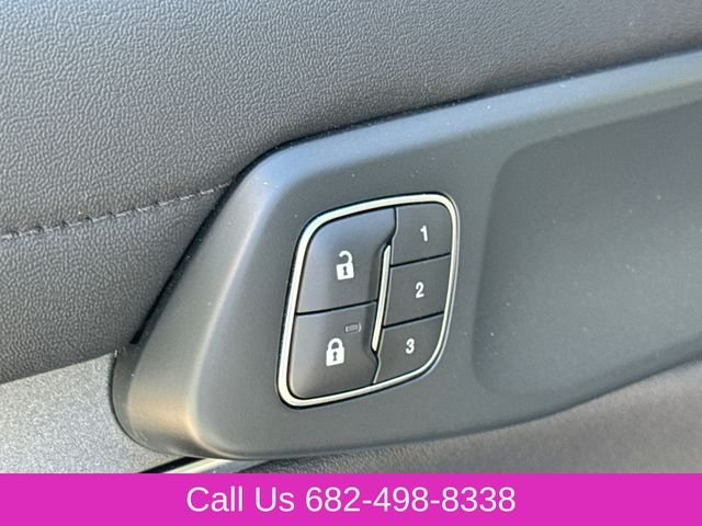 Used 2025 Gray Ford Lariat image 21
