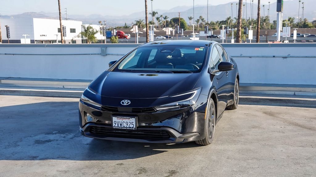 Used 2026 Midnight Black Metallic Toyota LE image 4