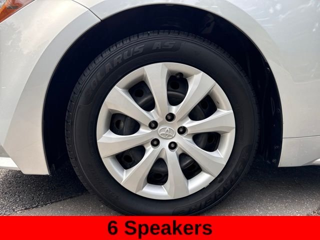 2022 Toyota Corolla LE photo 4