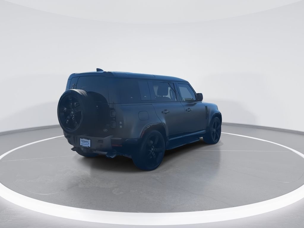 Used 2023 Gray Land Rover  image 8