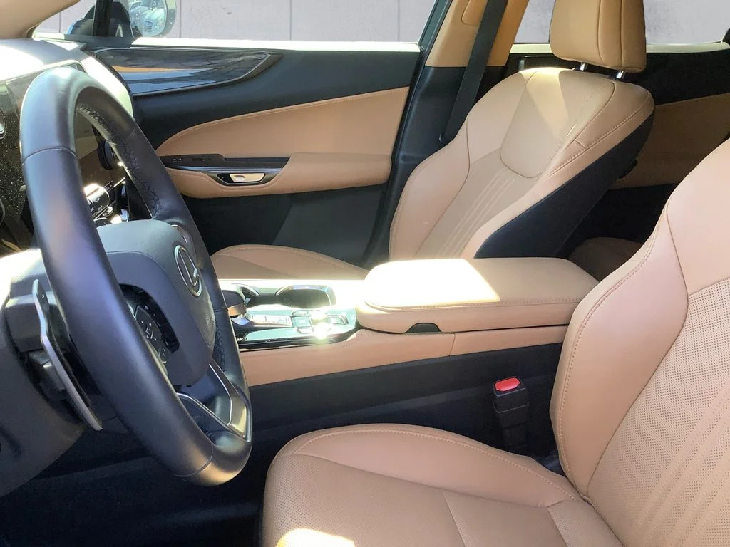 Used 2026 White Lexus 350 Premium image 7