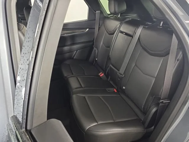 Used 2022 Satin Steel Metallic Cadillac Sport image 18