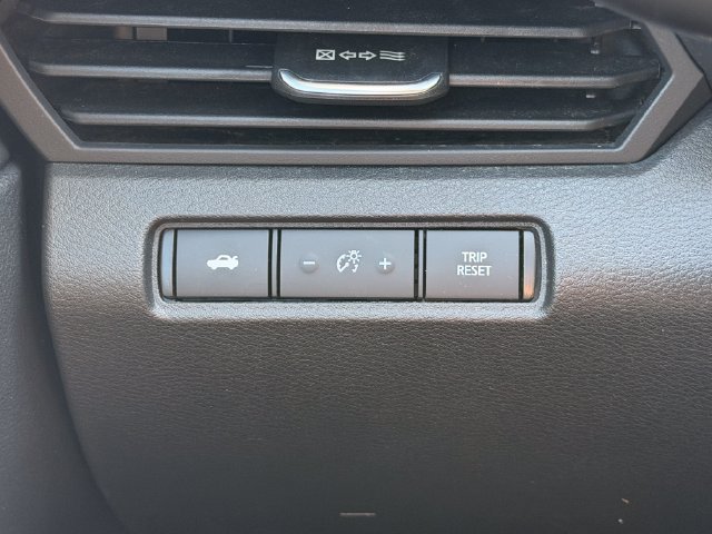 Used 2025 Red Nissan 2.5 SV image 23