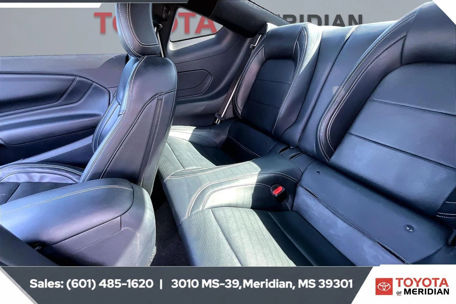 Used 2024 Atlas Blue Ford GT Premium image 19
