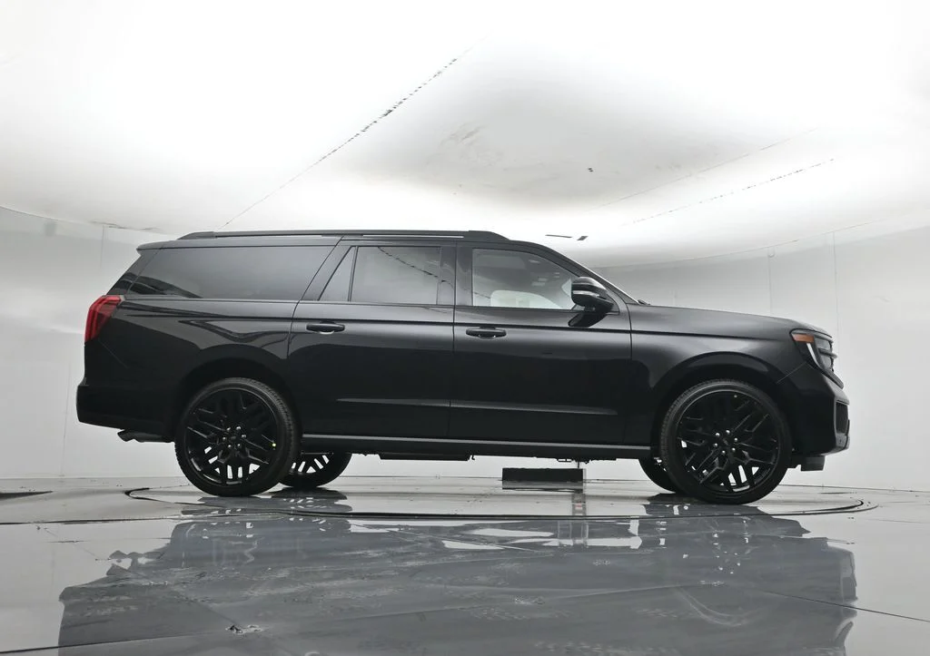 New 2027 Agate Black Metallic Ford Platinum image 50