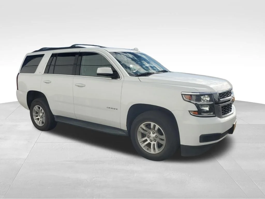 Used 2019 White Chevrolet LT image 9